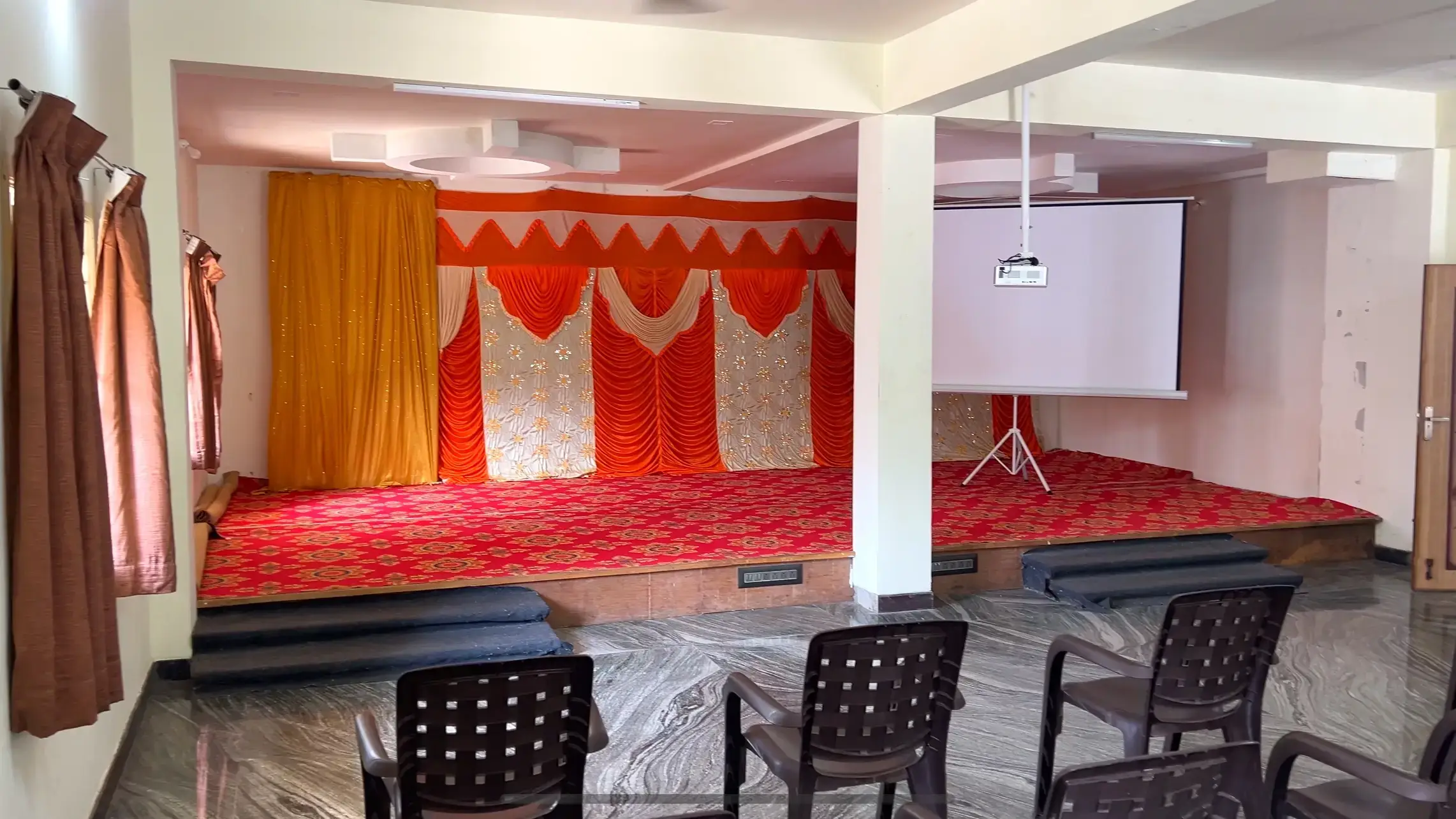 Conference and mini hall for meetings at MS Lotus Resorts